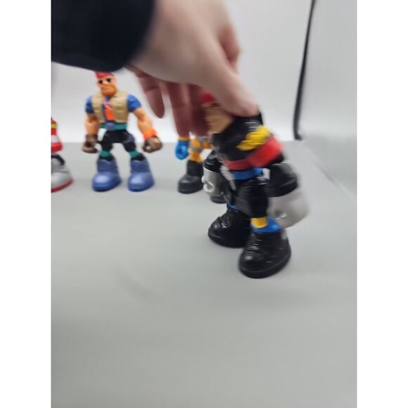 LOT‎ OF 19 FISHER PRICE MATTEL RESCUE HEROES ACTION FIGURES 1998 1999 2001 - Picture 16 of 16